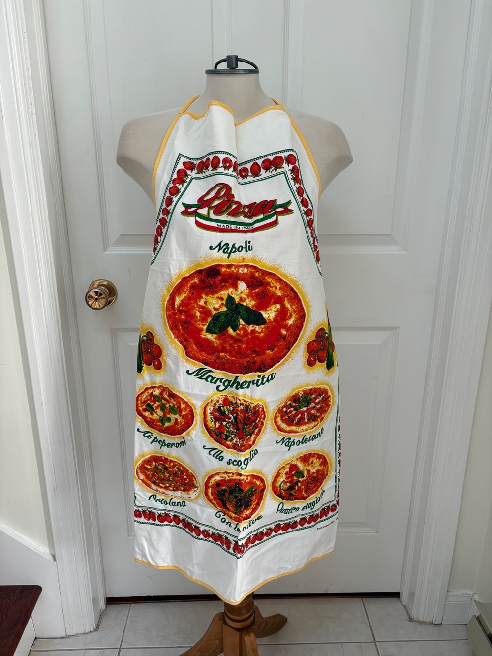 Italian kitchen themed apron